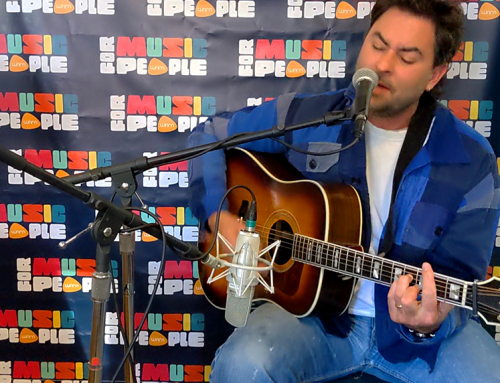Jon Russell plays new The Head & The Heart songs live in studio!